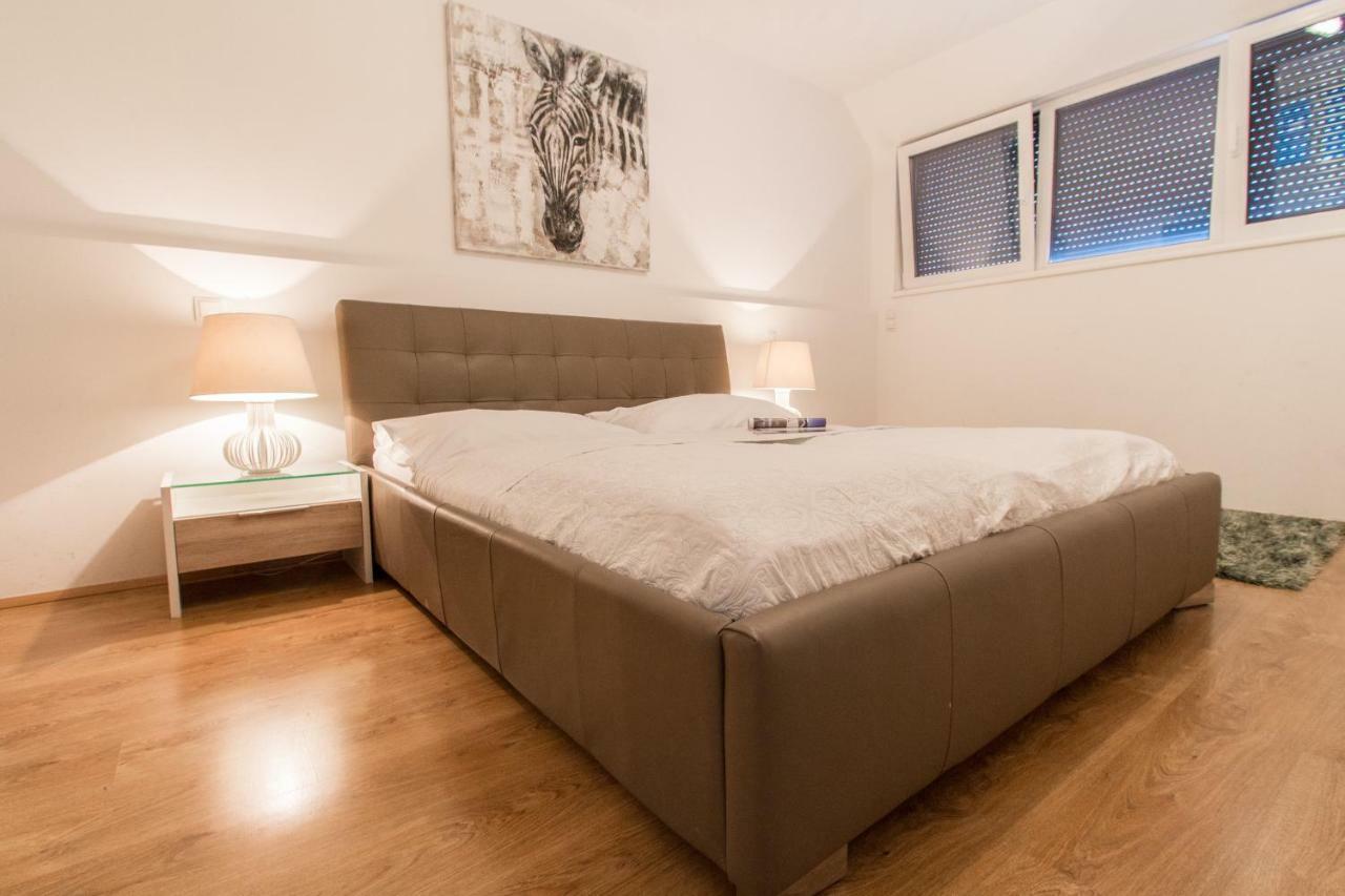 Apartment Mandlgasse I Contactless Check-in